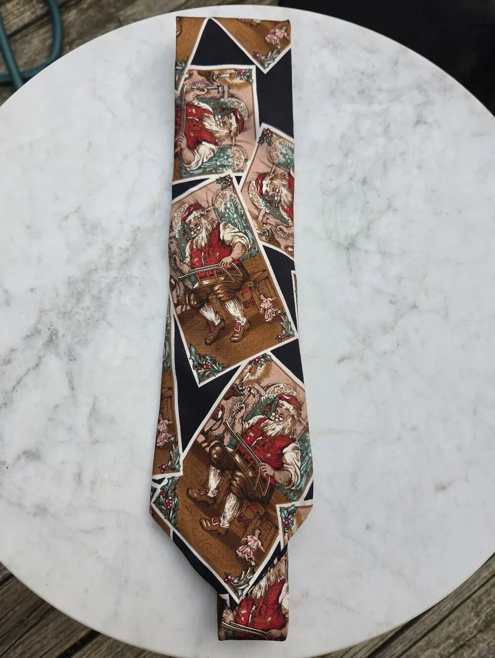 Gant Brown and Black Santa Pattern Silk Tie